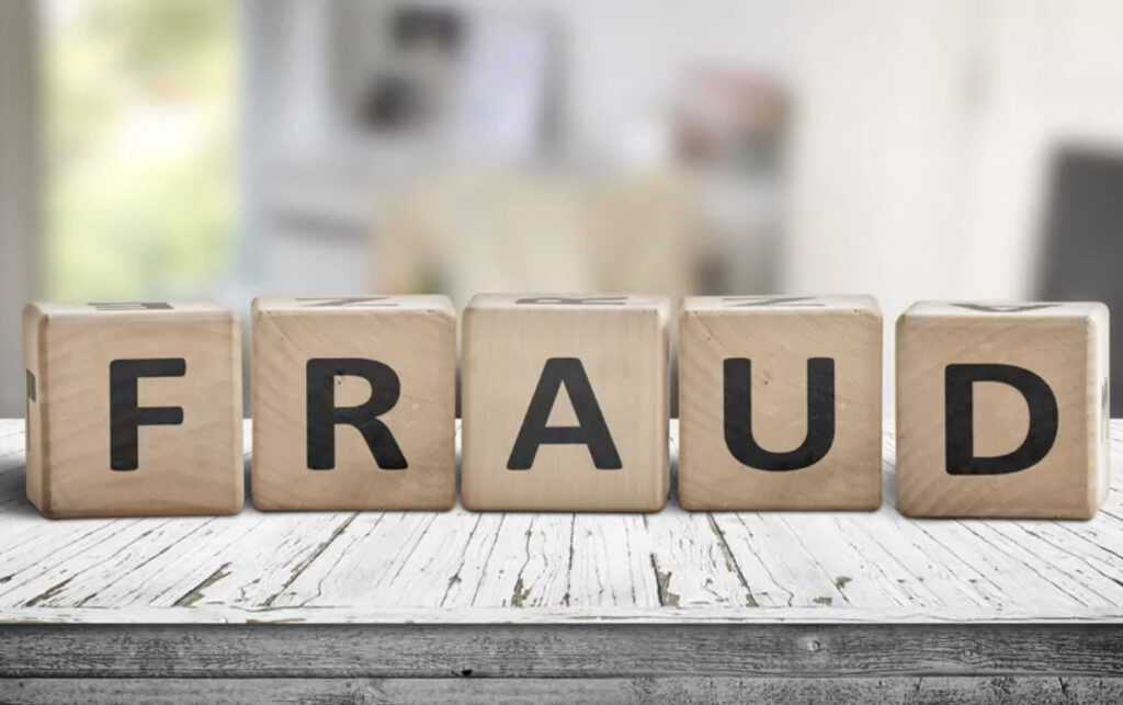 World's 3 Most Wanted And Famous Corporate Frauds Of All Time